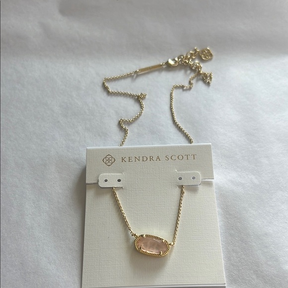 Kendra Scott Jewelry - Kendra Scott Gold Necklace with Pink Stone